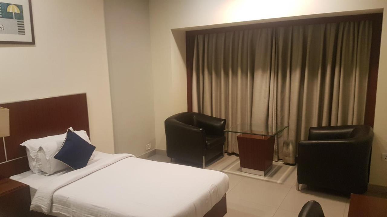 Oyo 23298 Hotel Uttaranchal Inn Найнитал Экстерьер фото