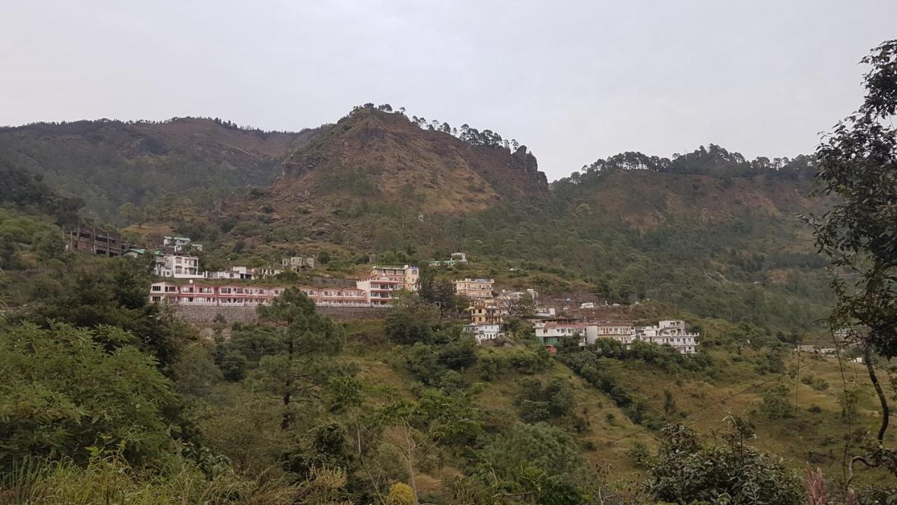 Oyo 23298 Hotel Uttaranchal Inn Найнитал Экстерьер фото